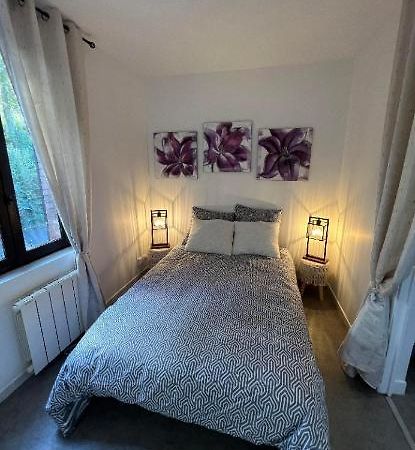 T2 Proche Gare Avec Wifi 1Er Etage Apartman Chartres Kültér fotó